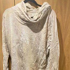 Women’s XL - Lou & Grey super soft sweater